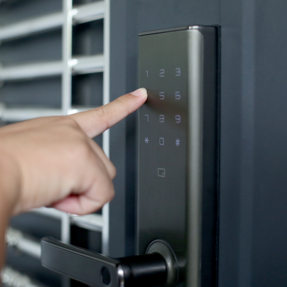 Fort Myers keyless smart lock